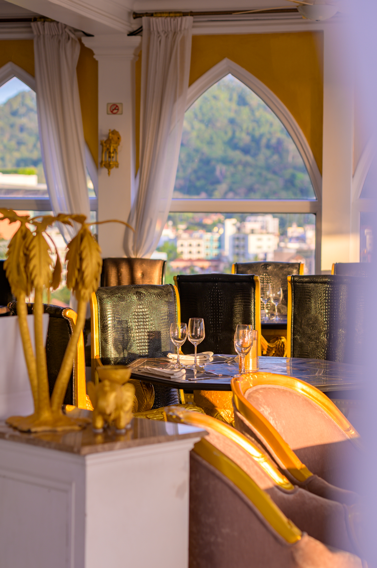 Le V Restaurant Patong Seaview French Restaurant in Patong, Phuket 83150 Thailand  Dsc3486