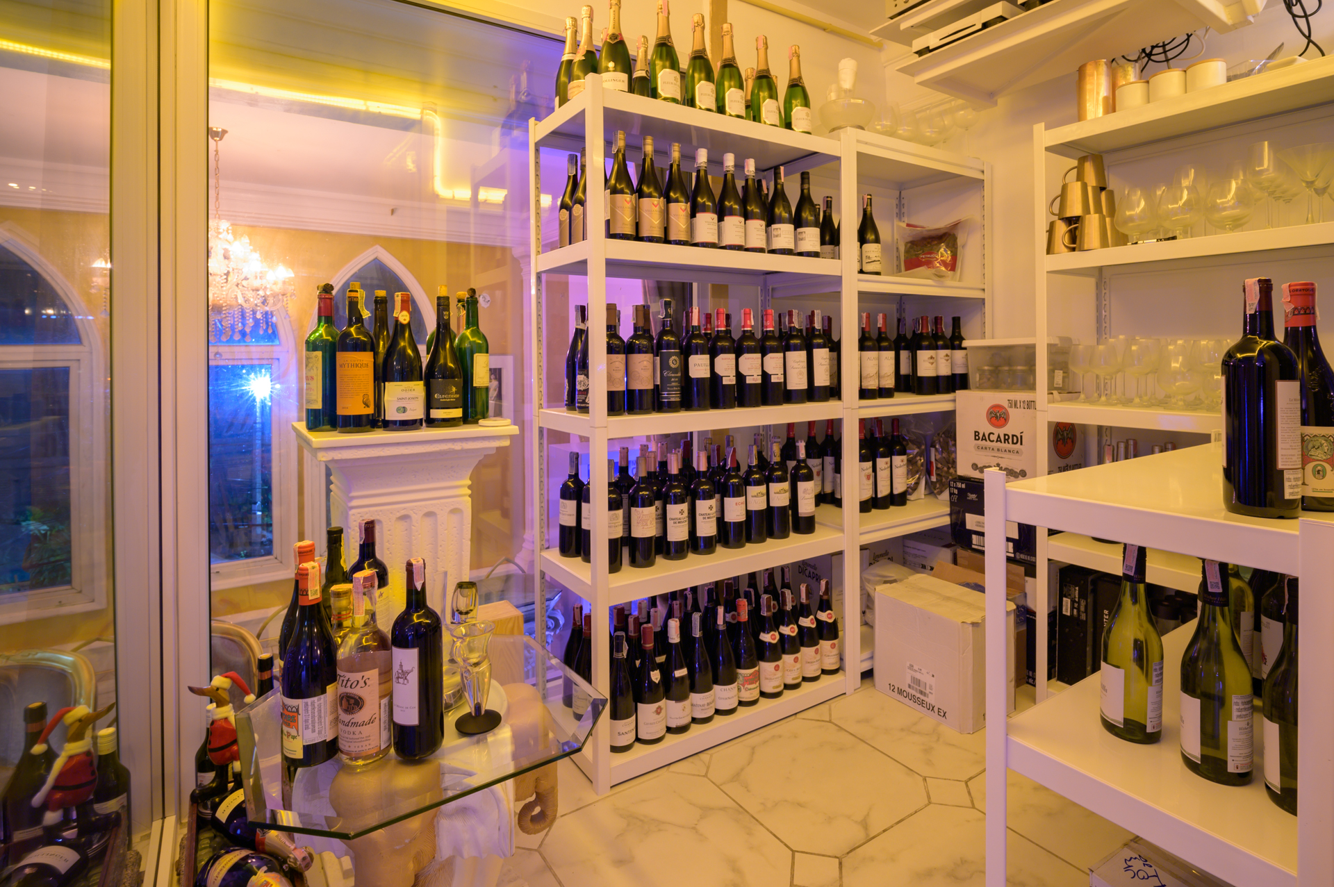 Le V Restaurant Patong Seaview French Restaurant in Patong, Phuket 83150 Thailand  Dsc3587